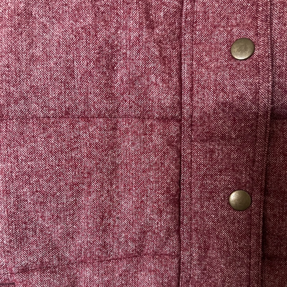 Puffer Vest - Picture 3 of 4